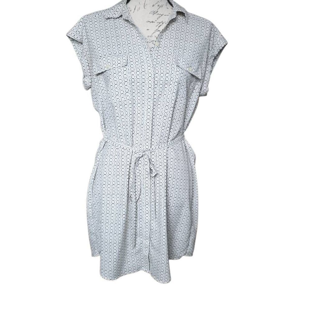 Express Women's Size Medium Petite Cream Gray Pattern Button Down Shirt Dress